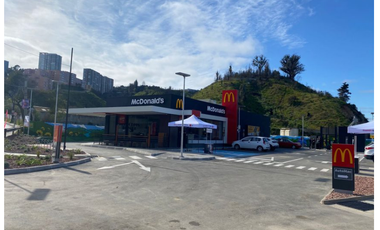 CRISOL ARRIENDA CASA AMPLIA, A METROS TRONCAL