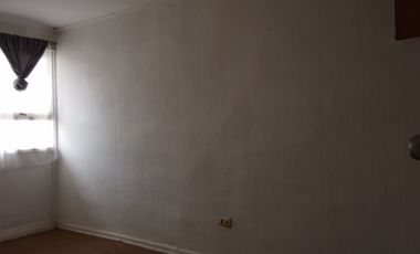 CRISOL ARRIENDA CASA AMPLIA, A METROS TRONCAL