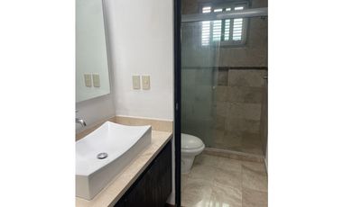 Casa sexta de lomas verdes