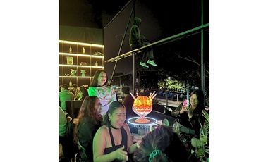 Venta de Acciones, Restobar, Vitacura