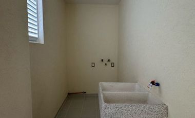 Casa nueva renta Metepec en Residencial Portofino modelo Alessandra