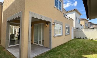 Casa nueva renta Metepec en Residencial Portofino modelo Alessandra