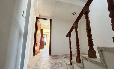 Oficinas en RENTA Santiago Tianguistenco CENTRO, Estado de México. Excelente ubicación y distribución.