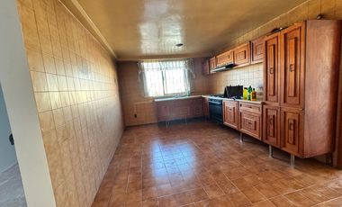 Oficinas en RENTA Santiago Tianguistenco CENTRO, Estado de México. Excelente ubicación y distribución.