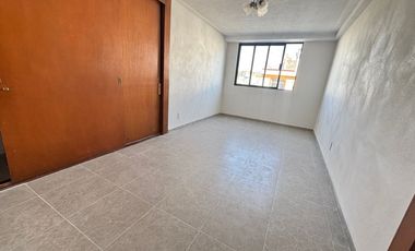 Oficinas en RENTA Santiago Tianguistenco CENTRO, Estado de México. Excelente ubicación y distribución.