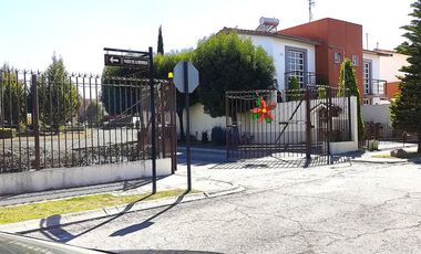 Casa Ampliada a 4 R,  en venta en Villas del Campo