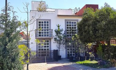 Casa Ampliada a 4 R,  en venta en Villas del Campo