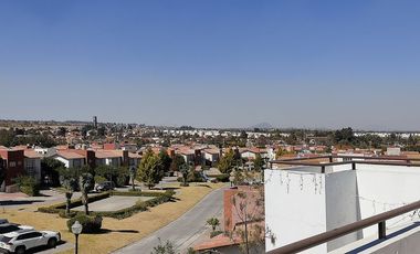 Casa Ampliada a 4 R,  en venta en Villas del Campo