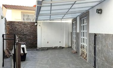 Casa Ampliada a 4 R,  en venta en Villas del Campo