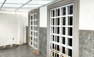 Casa Ampliada a 4 R,  en venta en Villas del Campo