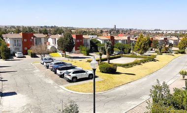Casa Ampliada a 4 R,  en venta en Villas del Campo