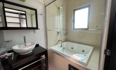 Casa en venta en Loma de Valle Escondido