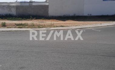 Renta Terreno Comercial Pirámides - (3)