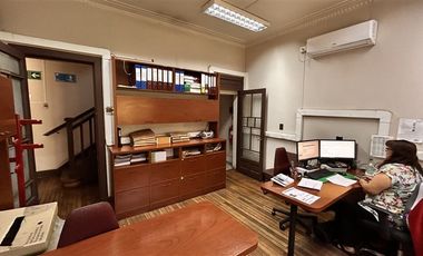 Oficina en Arriendo en Hospital del Salvador