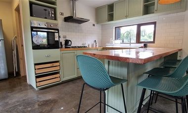 Casa en Arriendo en Condominio Los Riscos