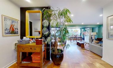 Departamento en Venta en Clásico y Remodelado en Vitacura