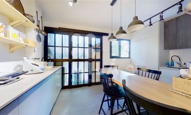 Departamento en Venta en Clásico y Remodelado en Vitacura