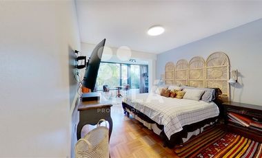 Departamento en Venta en Clásico y Remodelado en Vitacura