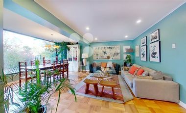 Departamento en Venta en Clásico y Remodelado en Vitacura