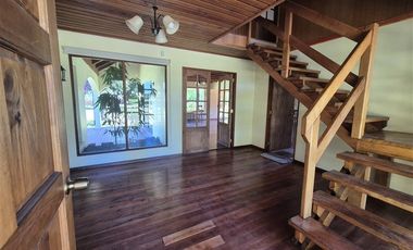 Casa en Arriendo en Av. Octavio Jara Wolf