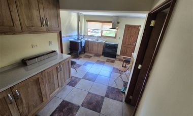 Casa en Arriendo en Av. Octavio Jara Wolf