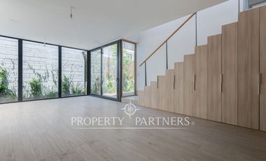 Townhouse en venta en Providencia ubicado Barrio Regina Pacis