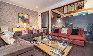 Espacios para vivir y compartir en exclusiva casa en La Florida