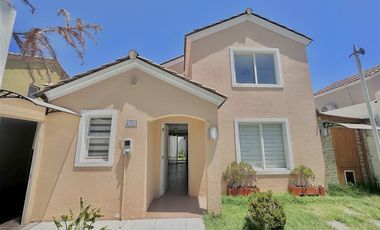 Casa en Arriendo en Pasaje los espinos