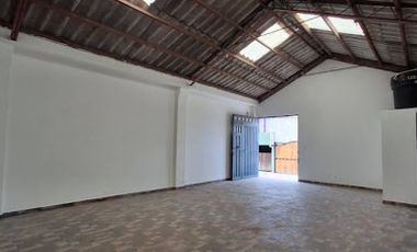 ARRIENDO de LOCALES en LA CALERA