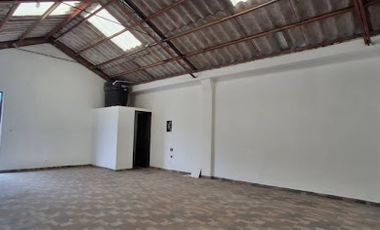 ARRIENDO de LOCALES en LA CALERA