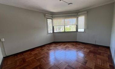 IRARRAZABAL / JOSE DIEGO BENAVENTE