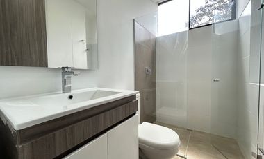 APARTAMENTO EN ARRIENDO UBICADO EN ENVIGADO SECTOR LOMA DE LAS BRUJAS