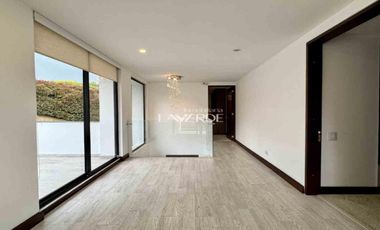 Arriendo - Espectacular Casa en Yerbabuena - Amplios Espacios y Diseño de Lujo