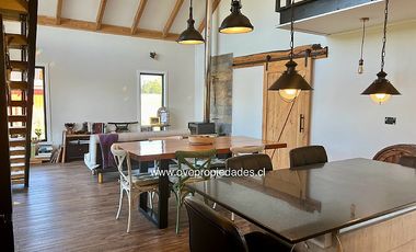 CAPILLA SANTA TERESA DE LOS ANDES