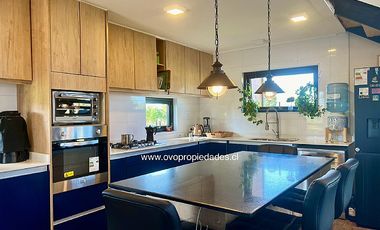 CAPILLA SANTA TERESA DE LOS ANDES