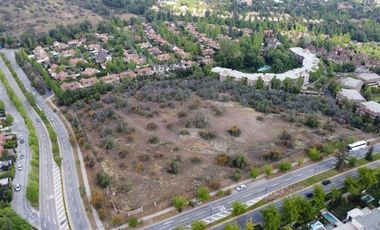 GRAN TERRENO COMERCIAL Y HABITACIONAL