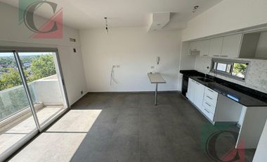 Departamento 2 ambientes con balcon y cochera  amplio  en Remedios De Escalada