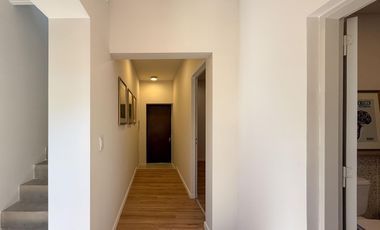 Casa reciclada nueva calidad premium en Lourdes
