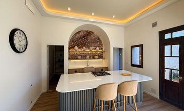 Casa reciclada nueva calidad premium en Lourdes