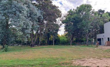 Lote en venta Country Club Privado Loma Verde-Amenities- Seguridad- Deportes-