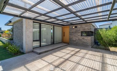 Casa con pileta en Mar del Plata