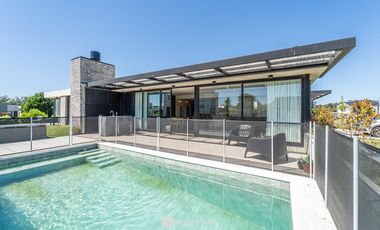 Casa con pileta en Mar del Plata