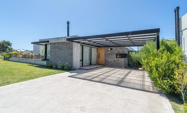 Casa con pileta en Mar del Plata