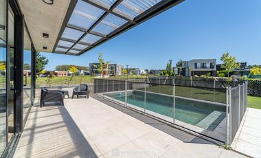 Casa con pileta en Mar del Plata
