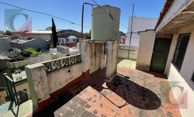 PH 5 AMB. EN 1ER PISO CON COCHERA