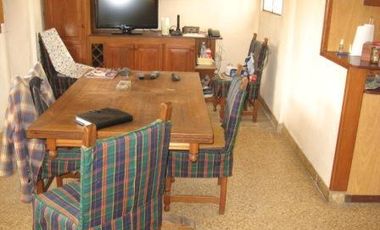 Local en Temperley Este