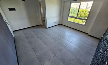 DEPARTAMENTO EN ALQUILER ITUZAINGO SUR - 2 AMBIENTES CON COCHERA