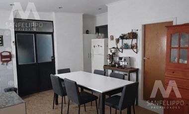 Casa - Venta -  Villa Dominico