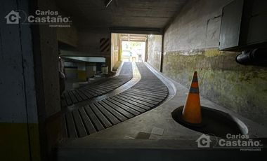 Cochera Cubierta Sobre Av. San Martin