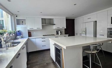 Casa en venta en venta  Lomas de Chapultepec!!   (F)